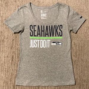 Nike Women’s Seattle Seahawks Just Do It T-Shirt In Heather Grey, Size Small